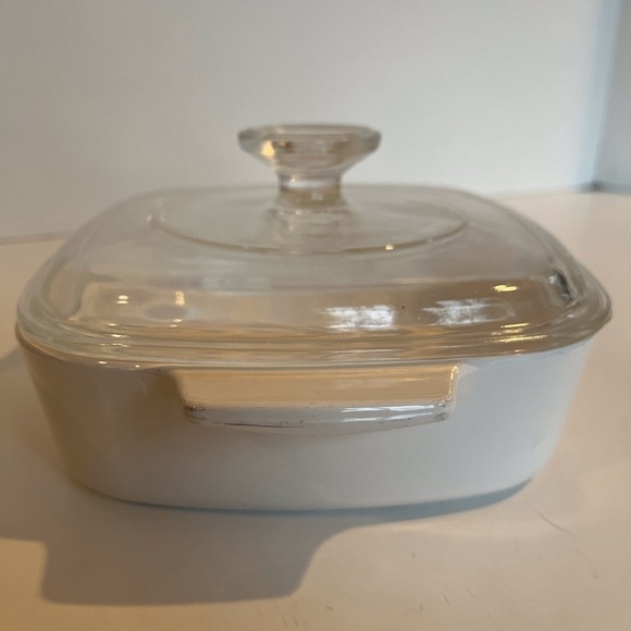 Vintage Wild Flower 1 Quart Corningware Dish with Lid - Picture 2 of 12